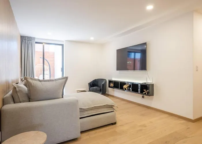 Apartamento Stunning 3br In Condesa With Terrace, Pool & Gym *