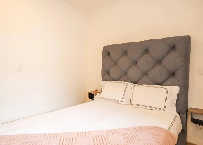 Stunning 3br In Condesa With Terrace, Pool & Gym * México DF